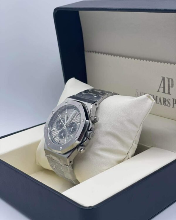 Audemars Piguet  Black Chrono khaki dial - Image 3