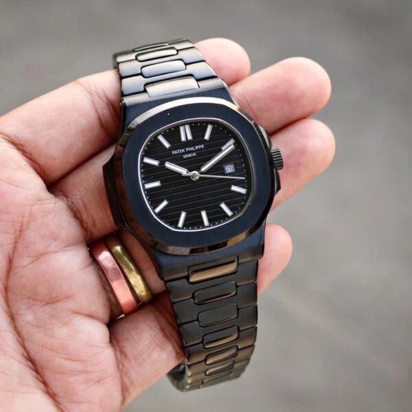 Patek Philipe Nautilus Black / Black Dial - Image 6
