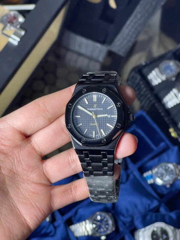 AP Glossy Black - Image 3