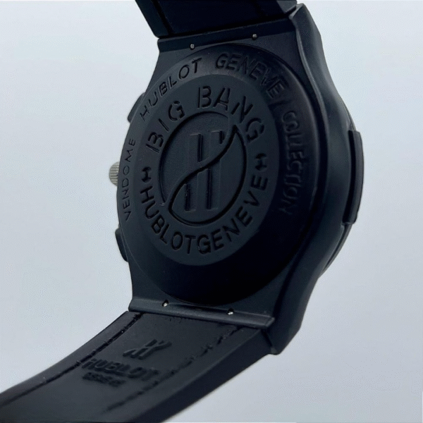 Hublot Classic Fusion Chronograph - Image 6